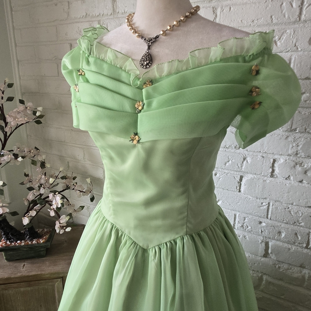 Vtg 1960s Flower Ball Gown, Fairy, Romantic, Victorian, Wedding, Prom